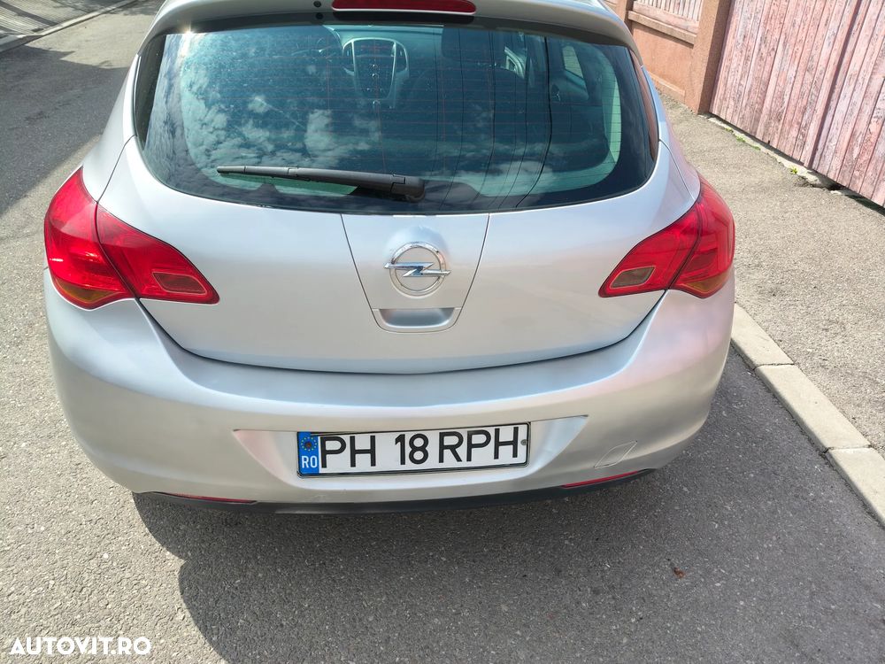 Opel Astra 1.3 CDTI Enjoy - 4
