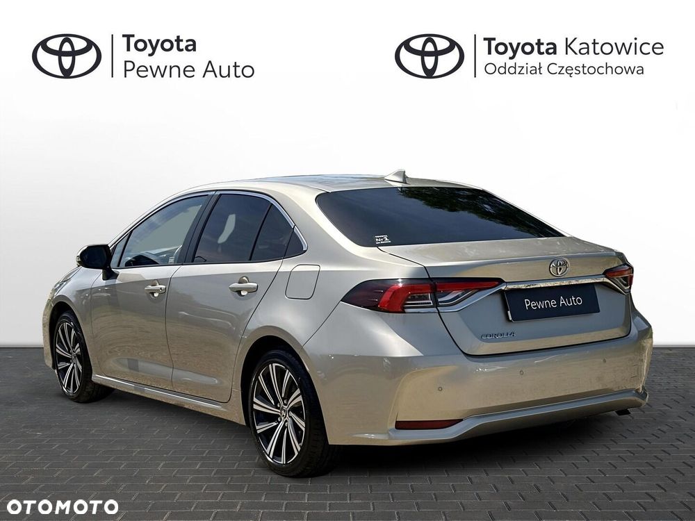 Toyota Corolla - 3