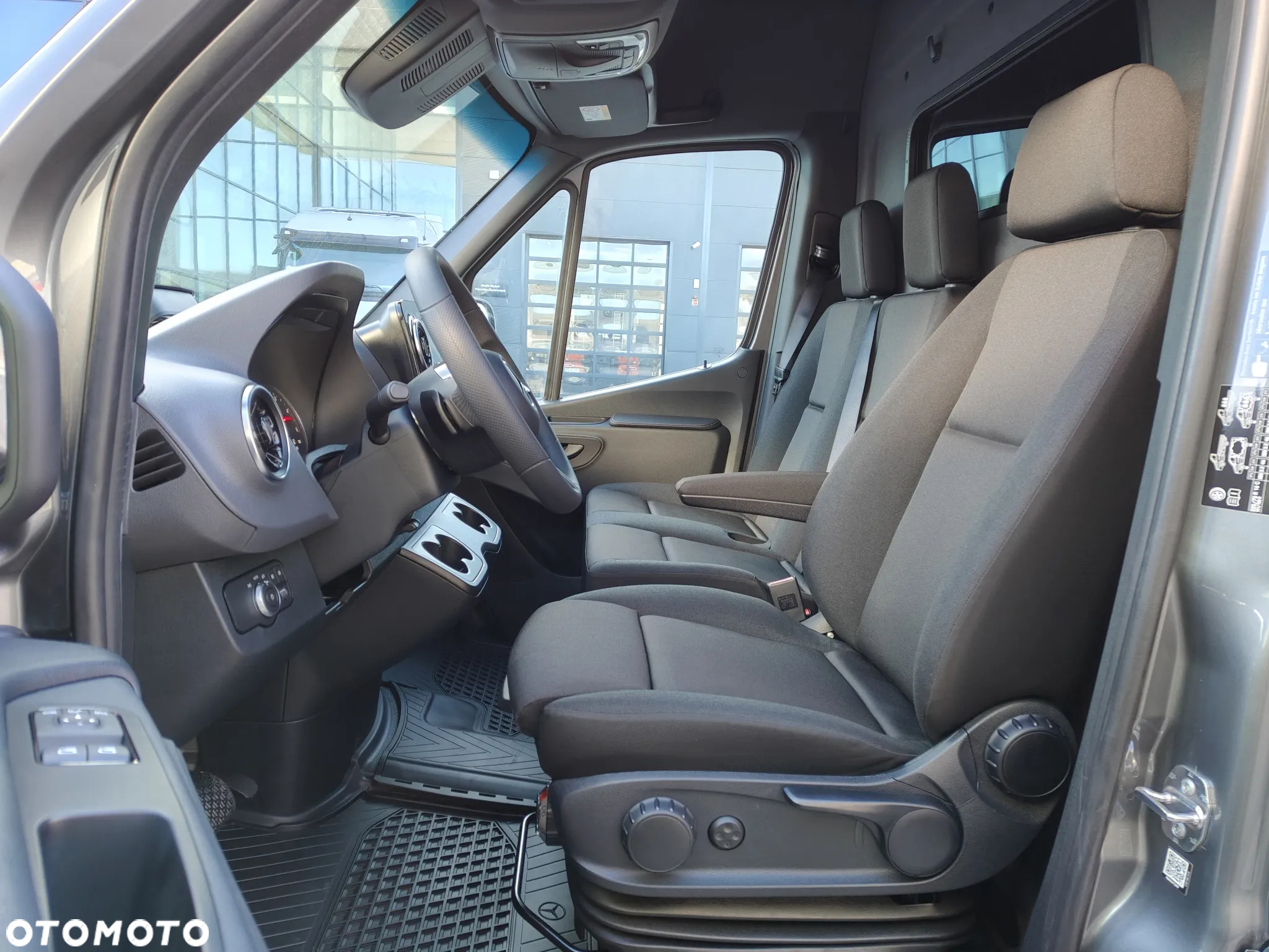 Mercedes-Benz Sprinter 319 CDI 4x4 - 9