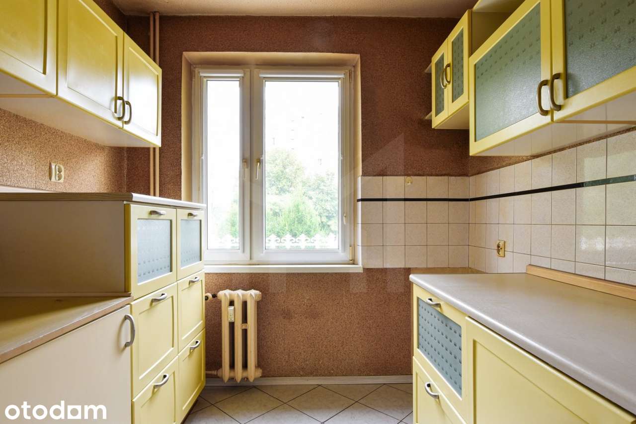 3 pokojowe mieszkanie w niskim bloku z piwnicą
