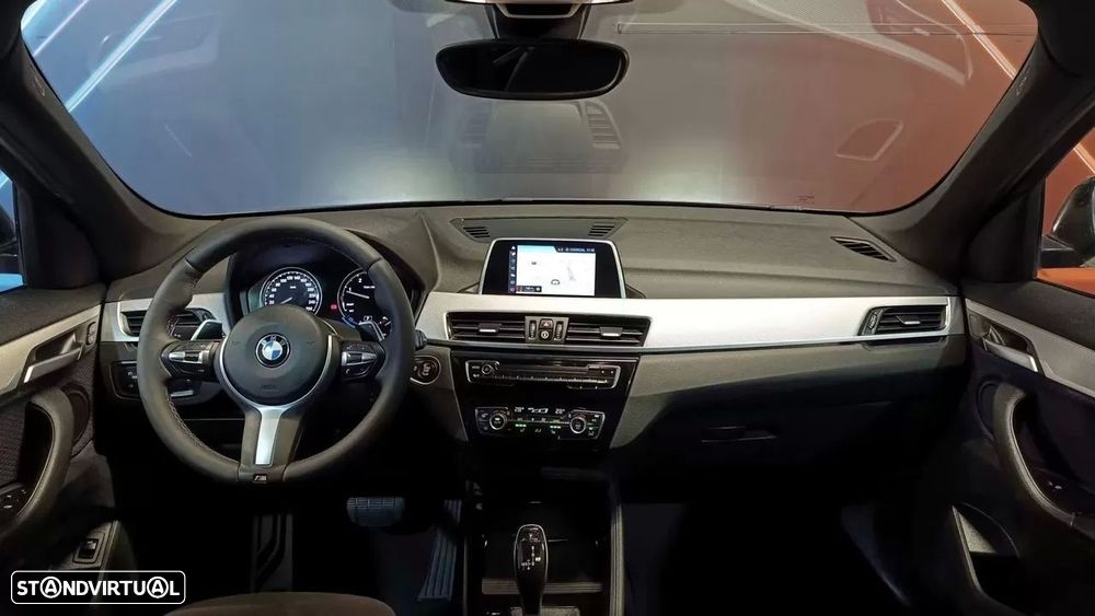 BMW X1 18 d sDrive Auto Pack M - 7