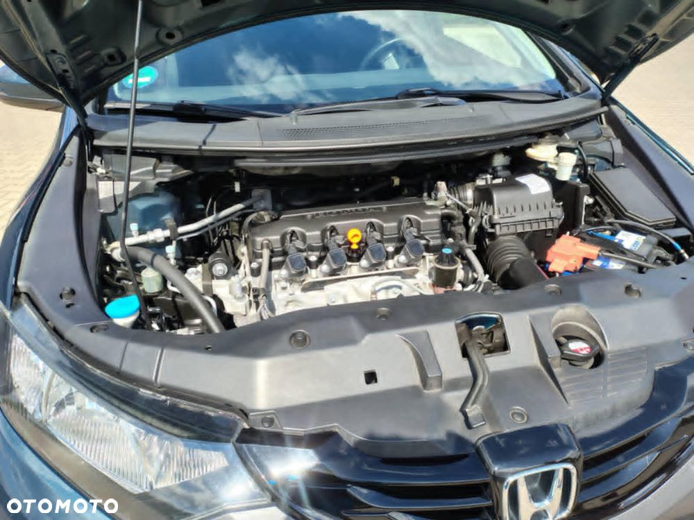 Honda Civic 1.8 Sport - 11