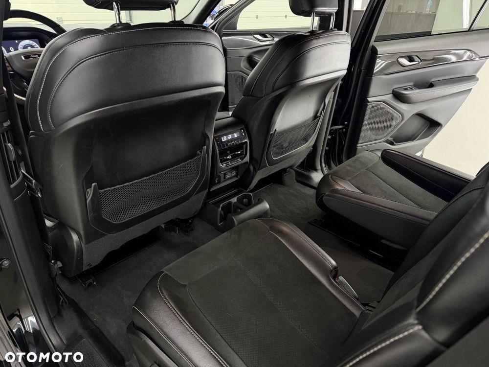 Jeep Grand Cherokee - 6