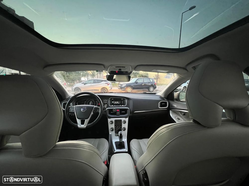 Volvo V40 2.0 D2 Summum - 8