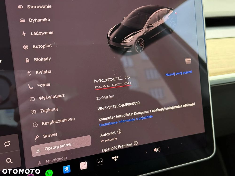 Tesla Model 3 Langstreckenbatterie Allradantrieb Dual Motor Performance - 24