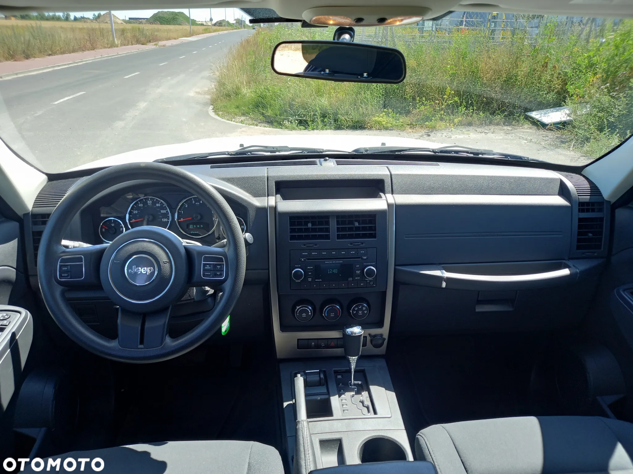 Jeep Liberty - 40