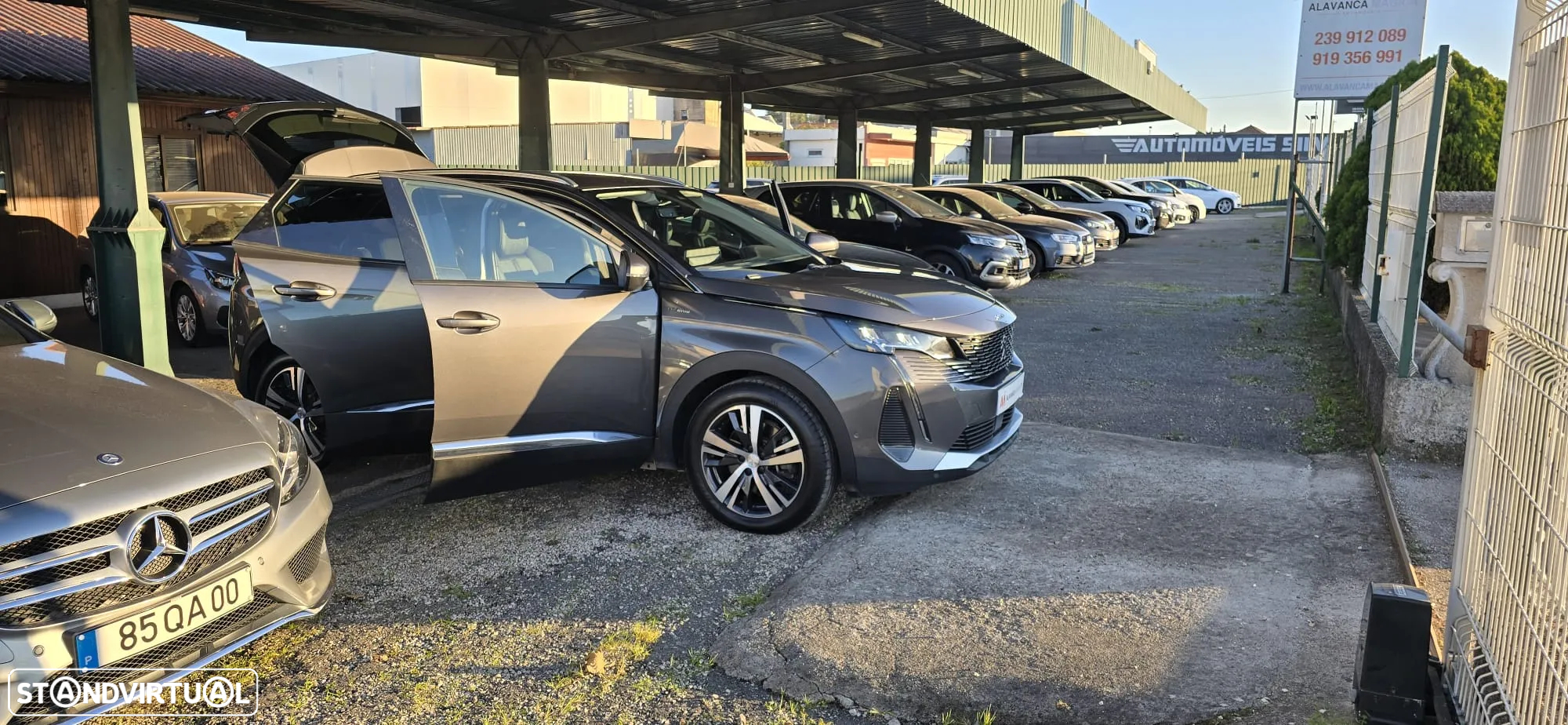 Peugeot 3008 1.6 Hybrid Allure Pack e-EAT8 - 48