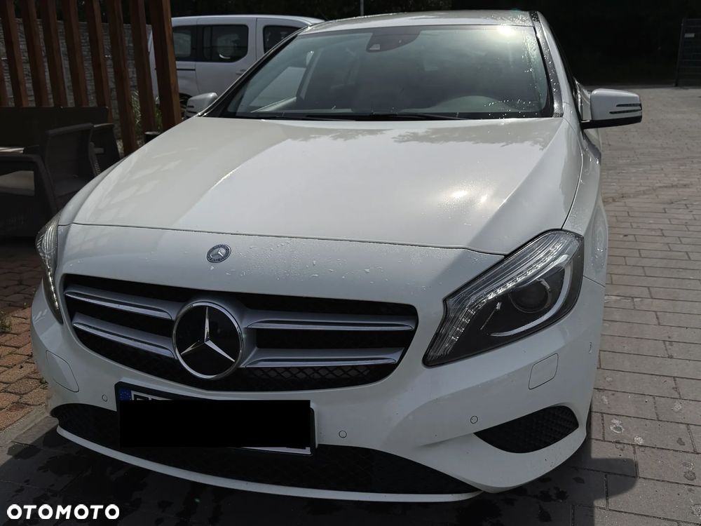 Mercedes-Benz Klasa A 180 d BlueEFFICIENCY Edition Style - 2