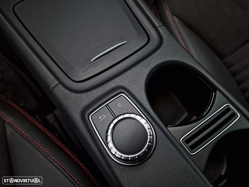 Mercedes-Benz A 200 - 24