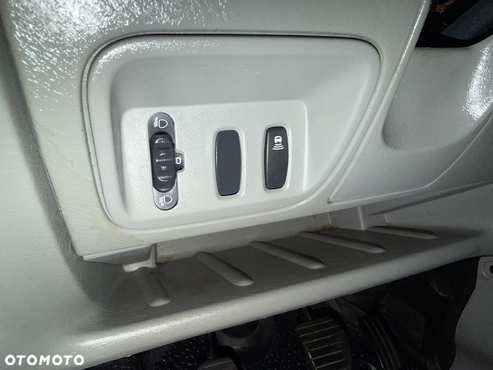 Renault Trafic - 17