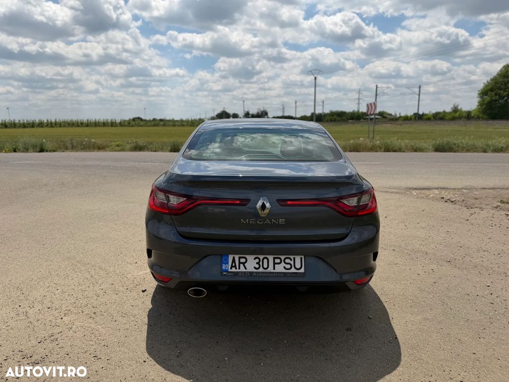 Renault Megane TCE GPF Zen - 14