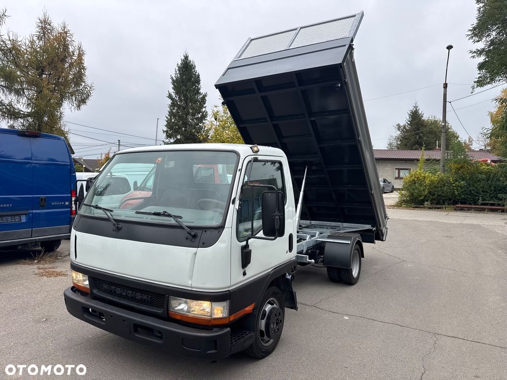 Mitsubishi Canter