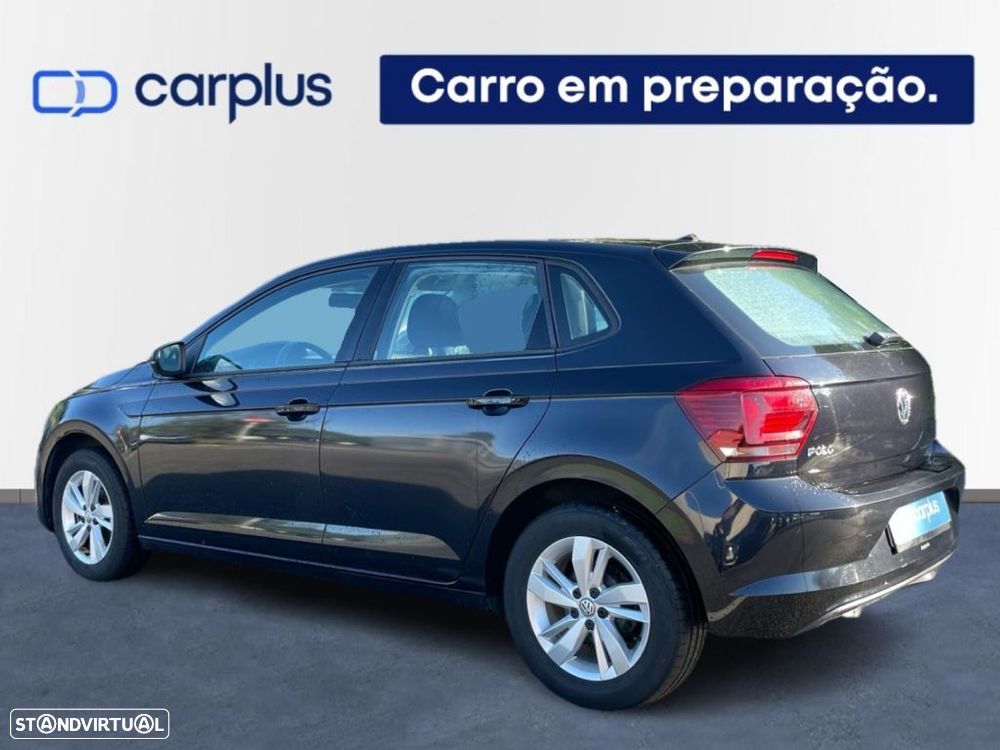 VW Polo 1.0 Confortline - 2