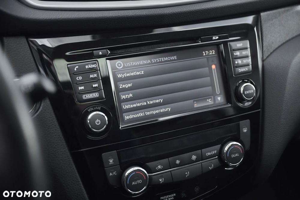 Nissan X-Trail 1.6 DCi Tekna 2WD Xtronic 7os - 36