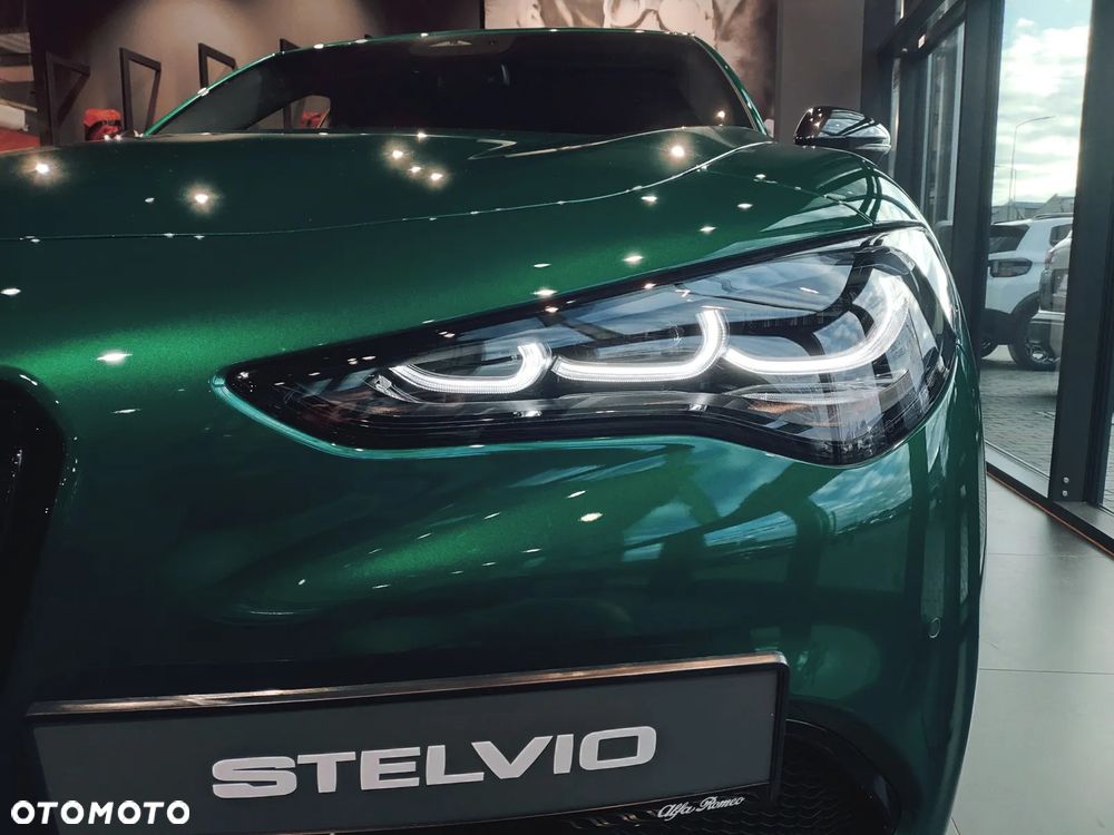 Alfa Romeo Stelvio 2.2 JTDM Intensa Q4 - 6