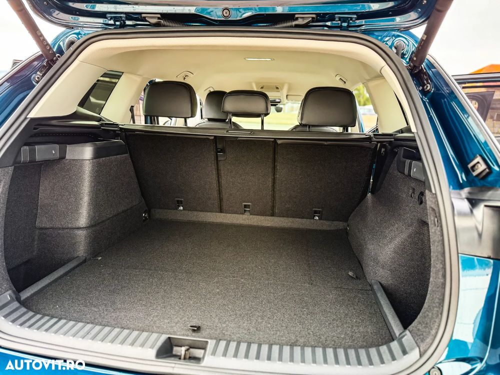 Volkswagen Tayron 1.5 TSI DSG PHEV Life - 22