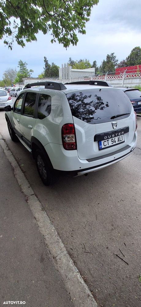 Dacia Duster dCi 110 FAP 4x2 Laureate - 4