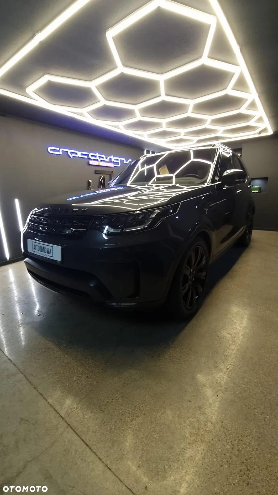Land Rover Discovery V 2.0 SD4 HSE Luxury - 2