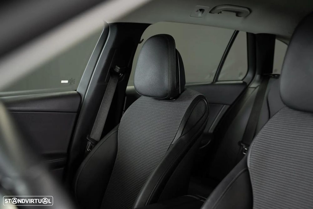 Mercedes-Benz C 220 Station d 9G-TRONIC Avantgarde - 16