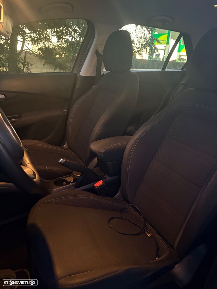 Fiat Tipo Station Wagon 1.3 M-Jet Lounge - 11