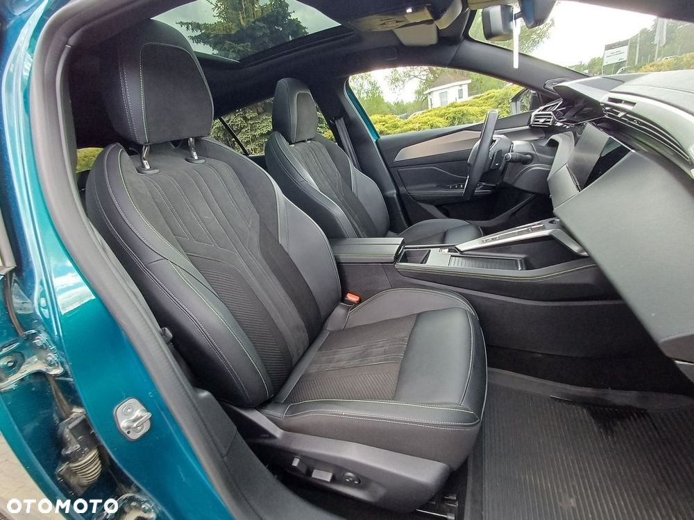 Peugeot 408 1.2 PureTech GT S&S EAT8 - 14