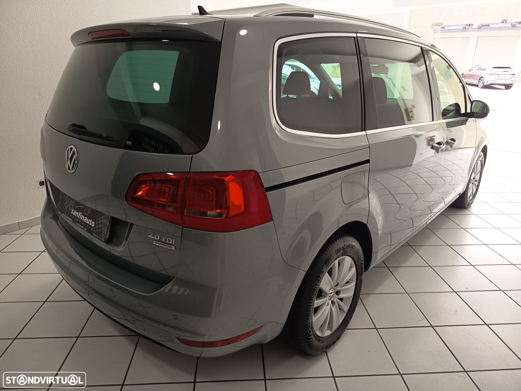 VW Sharan 2.0 TDI Highline - 9