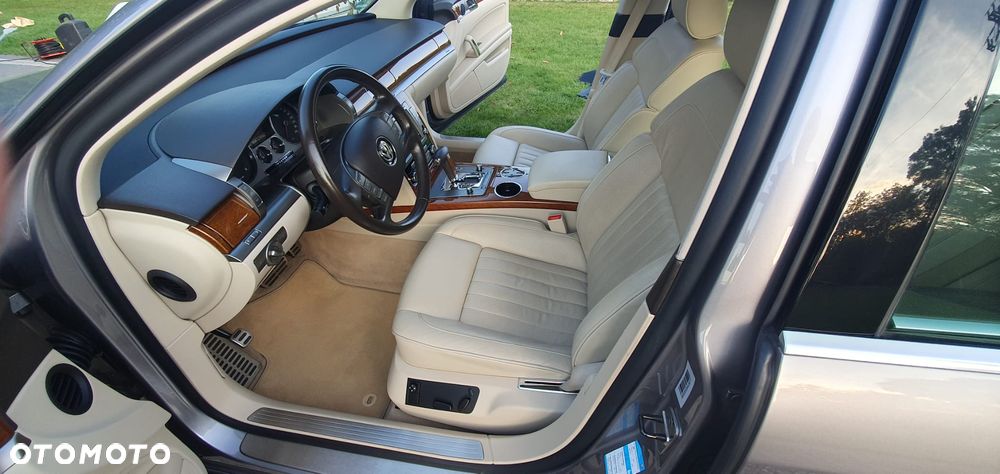Volkswagen Phaeton 3.0 V6 TDI DPF 4MOTION Automatik (5 Sitzer) - 27