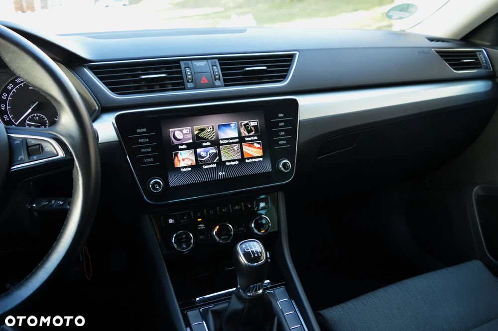 Skoda Superb 1.6 TDI GreenLine - 13