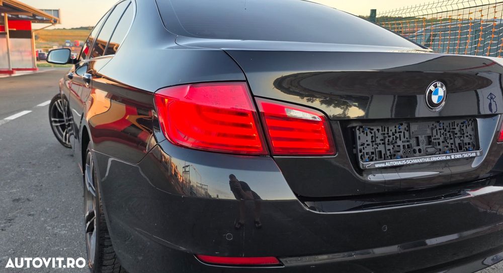 BMW Seria 5 520d - 18