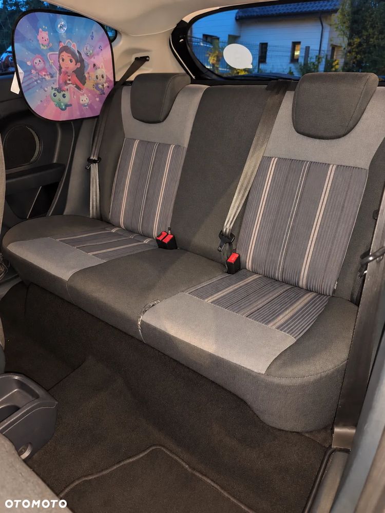 Ford Fiesta 1.25 Ambiente - 6