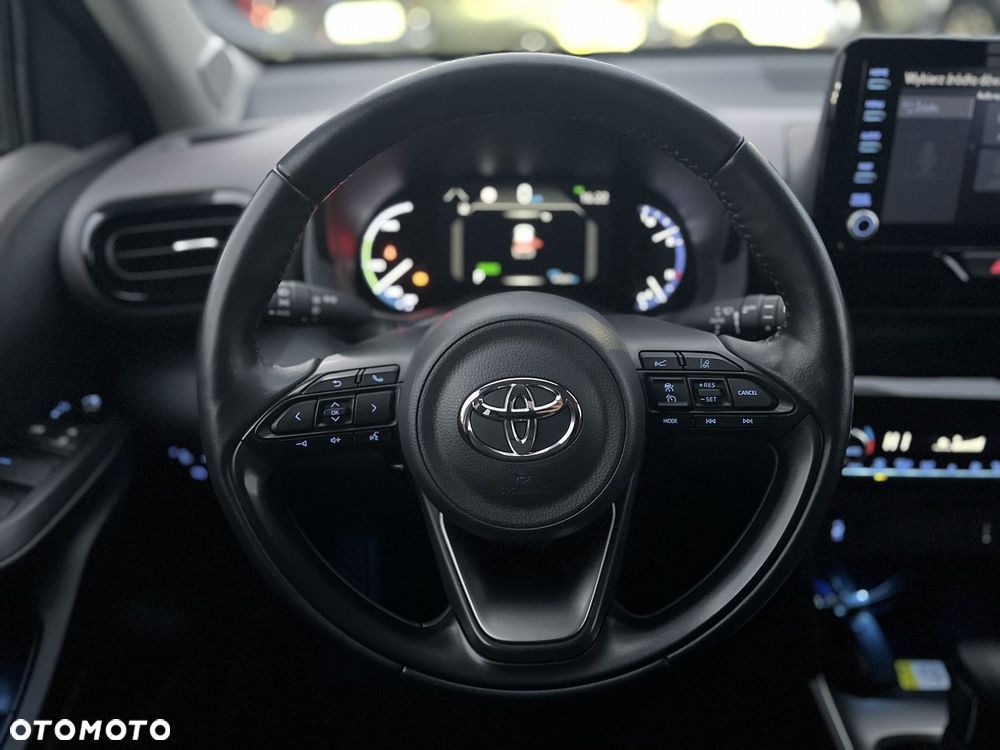 Toyota Yaris Cross - 16