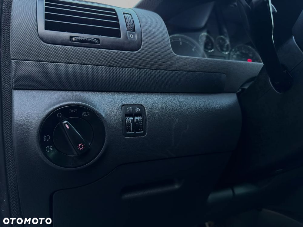 Seat Alhambra - 21