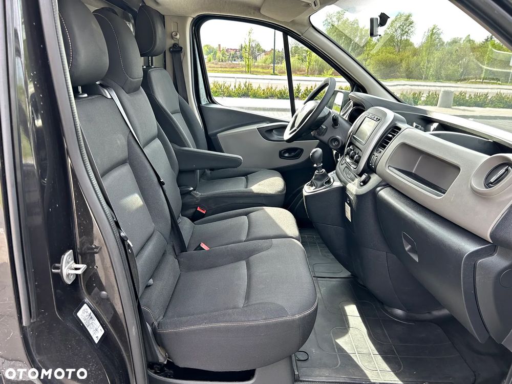 Renault Trafic - 9