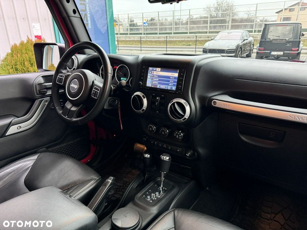 Jeep Wrangler - 21