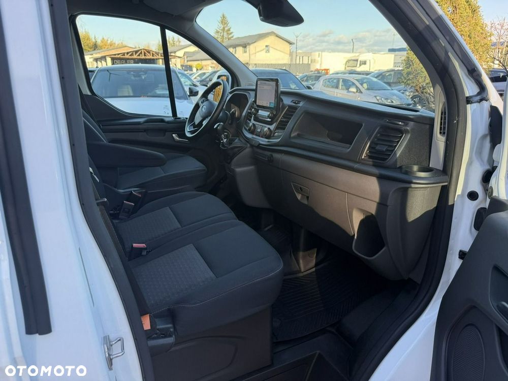Ford Transit Custom - 24