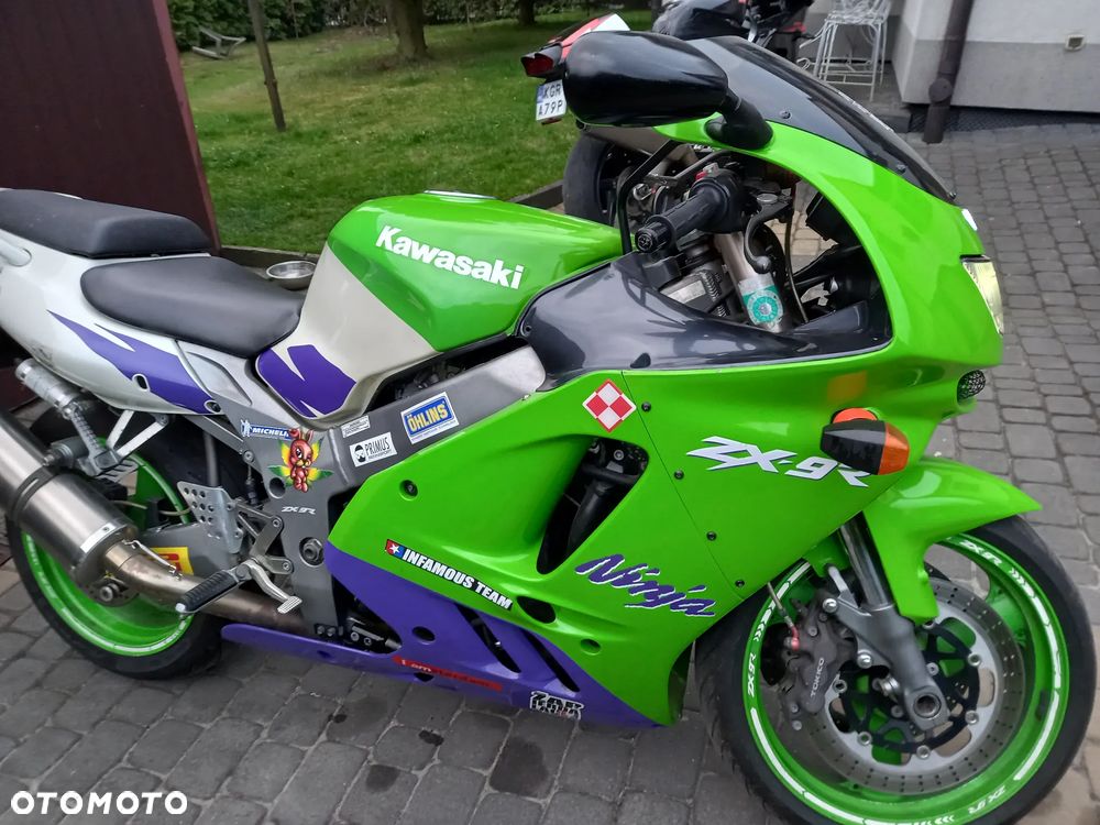 Kawasaki Ninja - 4