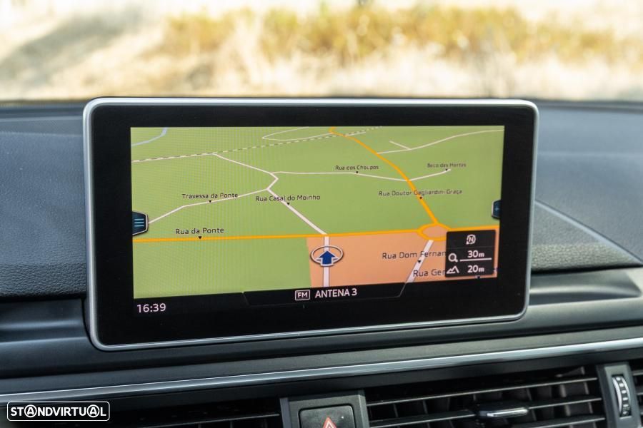 Audi A5 Sportback 2.0 TDI quattro S tronic - 48