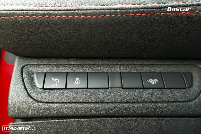 Peugeot 208 1.6 THP GTi - 55