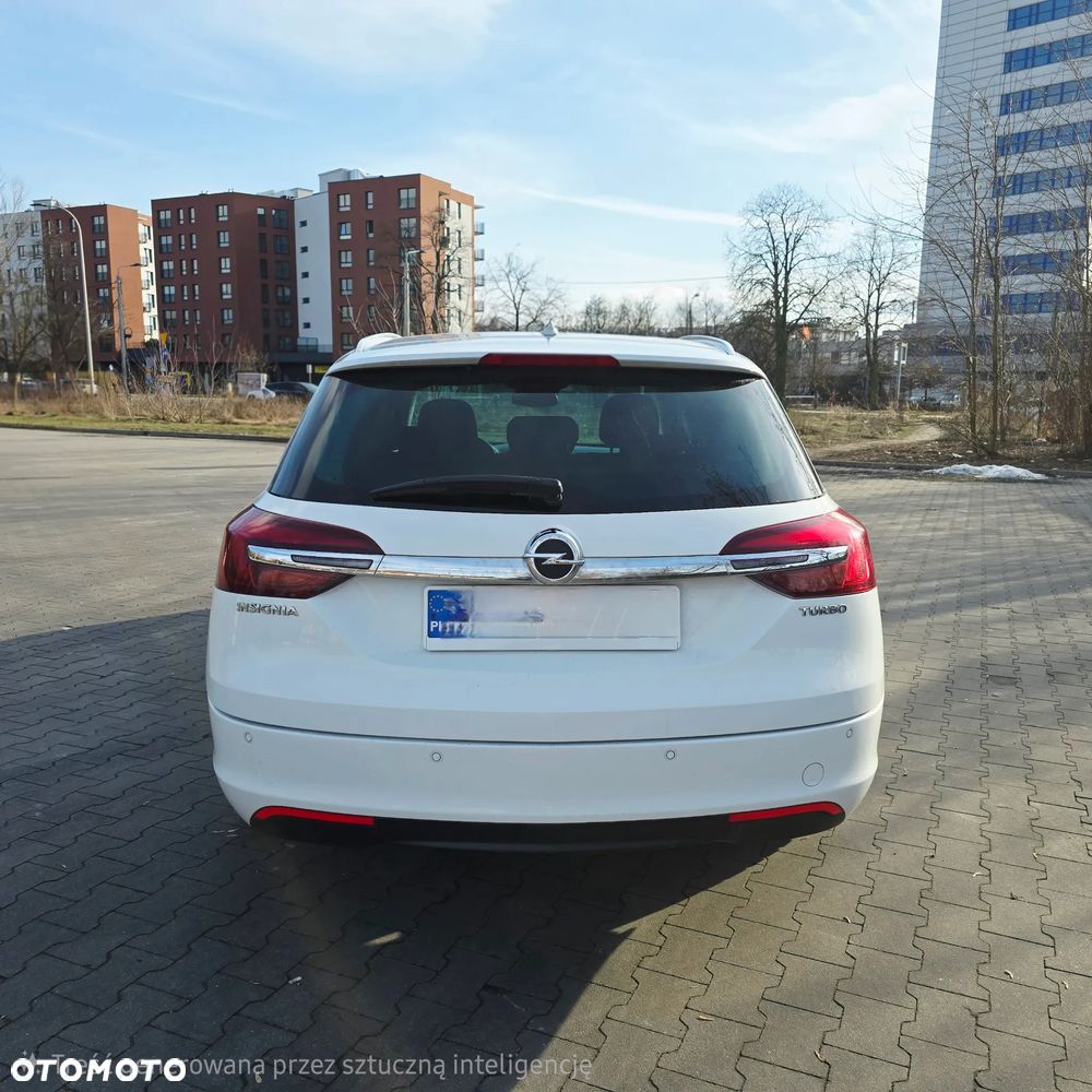 Opel Insignia 1.6 T Cosmo S&S - 5