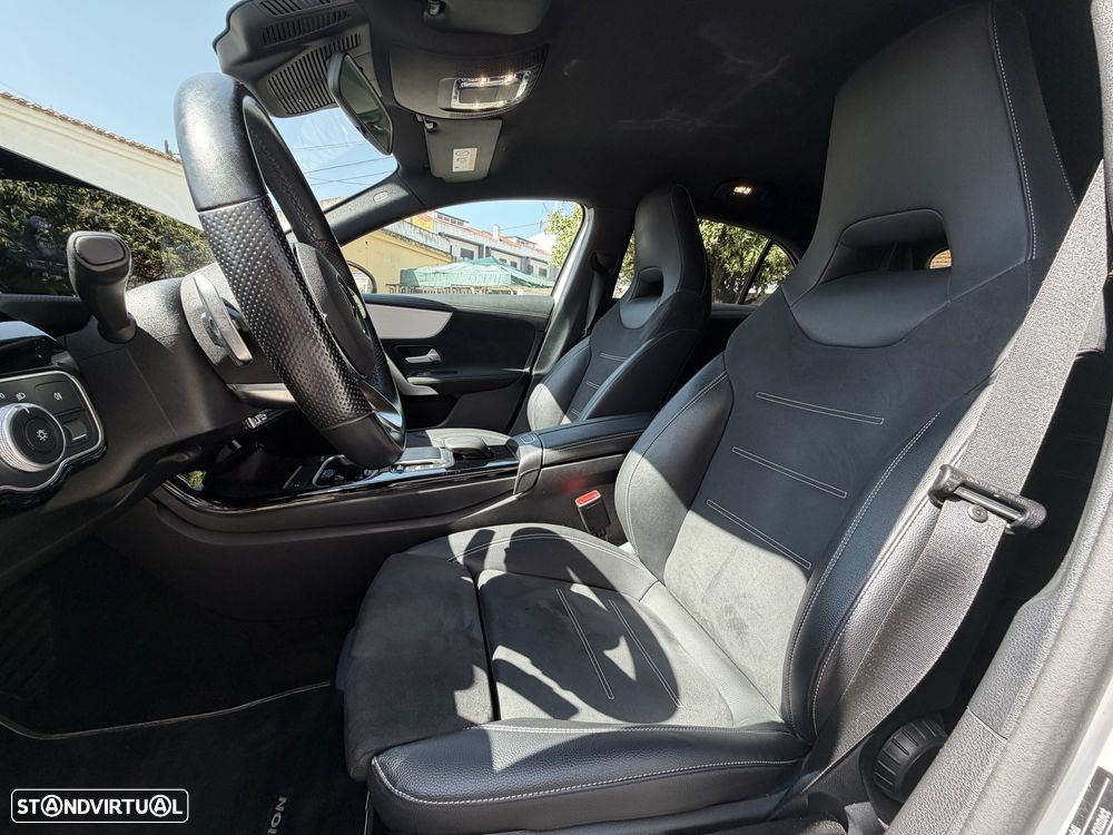 Mercedes-Benz A 250 e 8G-DCT AMG Line - 13