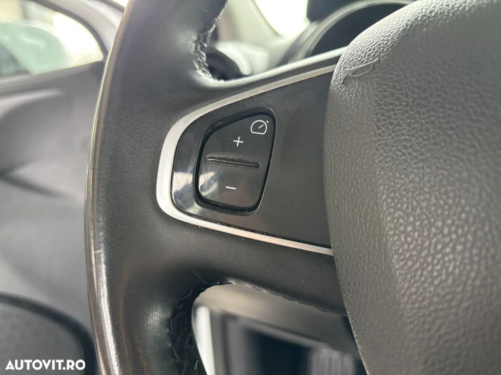 Renault Clio 0.9 TCe Life - 16