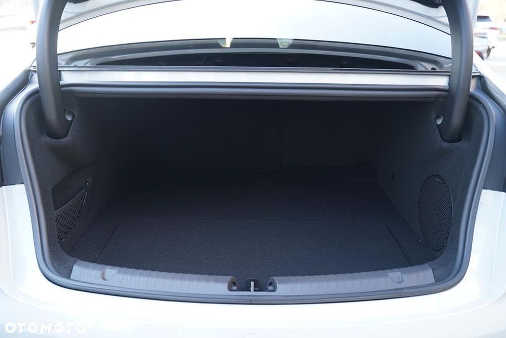 BYD Seal Excellence - 7