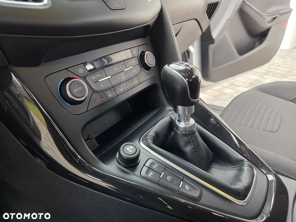 Ford Focus 1.5 TDCi DPF Start-Stopp-System Business - 22