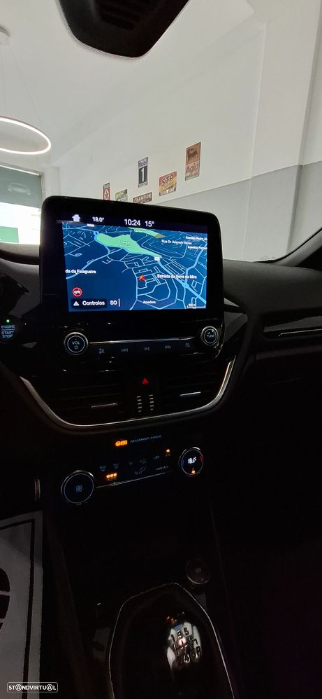 Ford Fiesta 1.0 EcoBoost ST-Line X - 19
