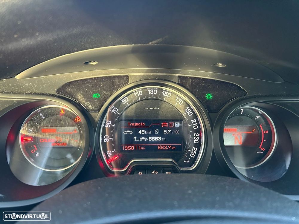 Citroën C5 Tourer e-HDi 115 EGS6 FAP Business Class - 13