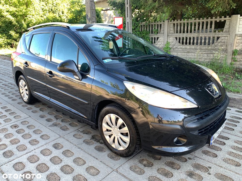 Peugeot 207 1.4 - 5