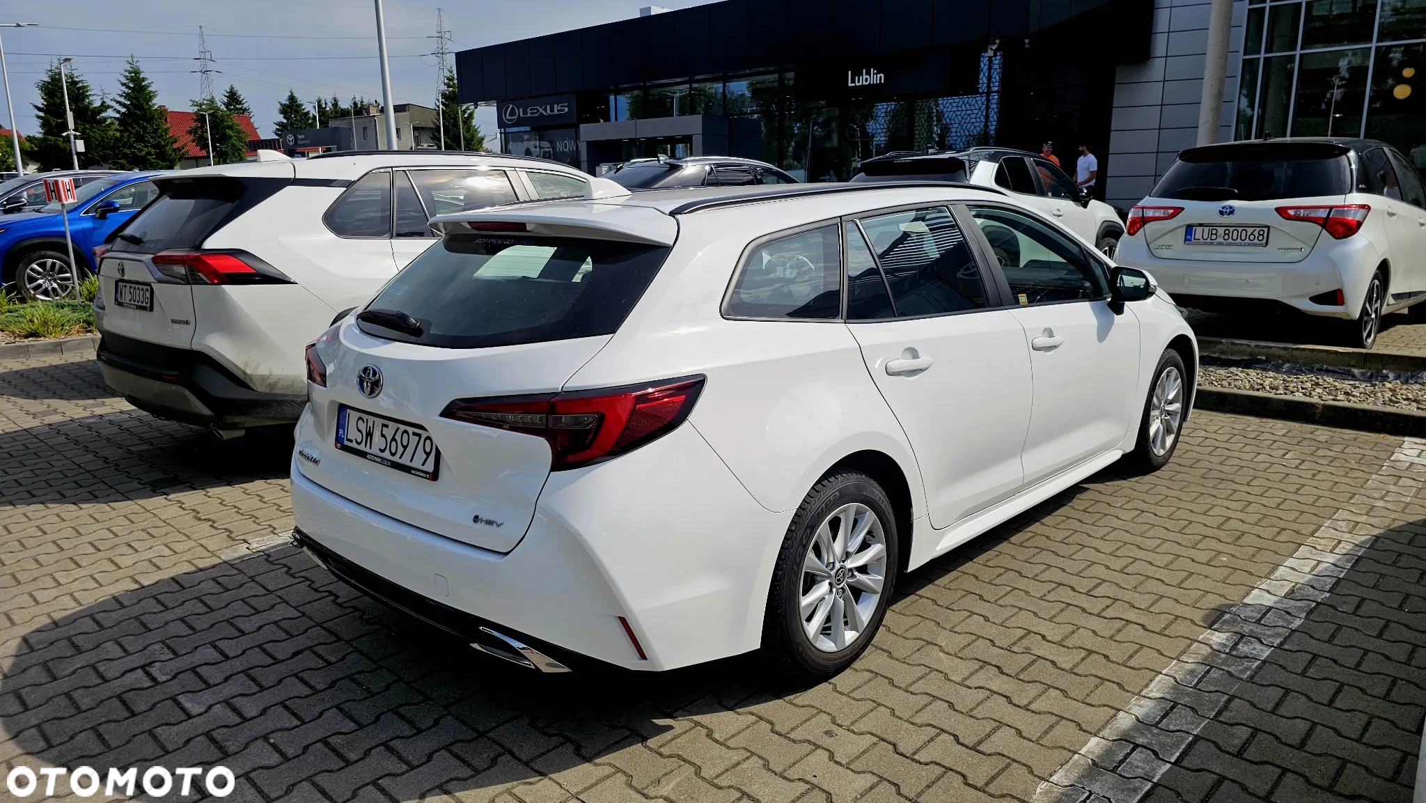 Toyota Corolla 1.8 Hybrid Comfort - 5