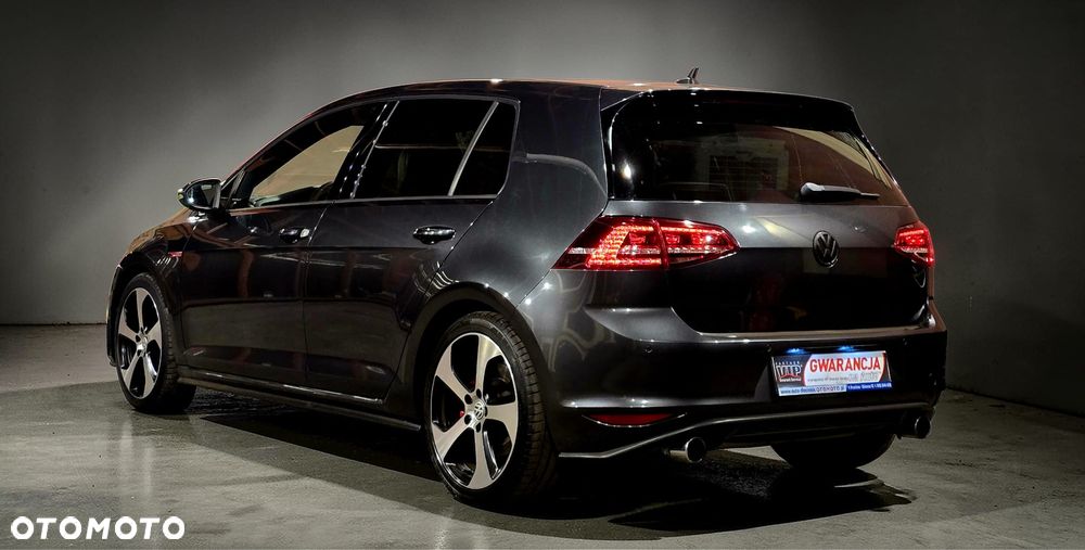 Volkswagen Golf GTI Performance BlueMotion Technology - 40