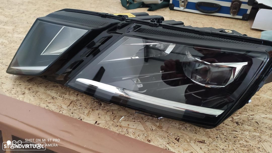 farol esquerdo full Led Skoda Octavia - 3