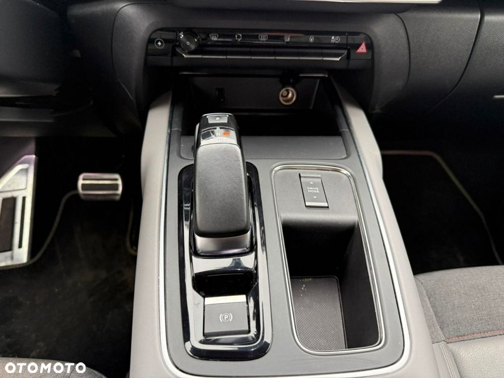 Citroën C5 Aircross 1.6 PHEV Shine EAT8 - 17
